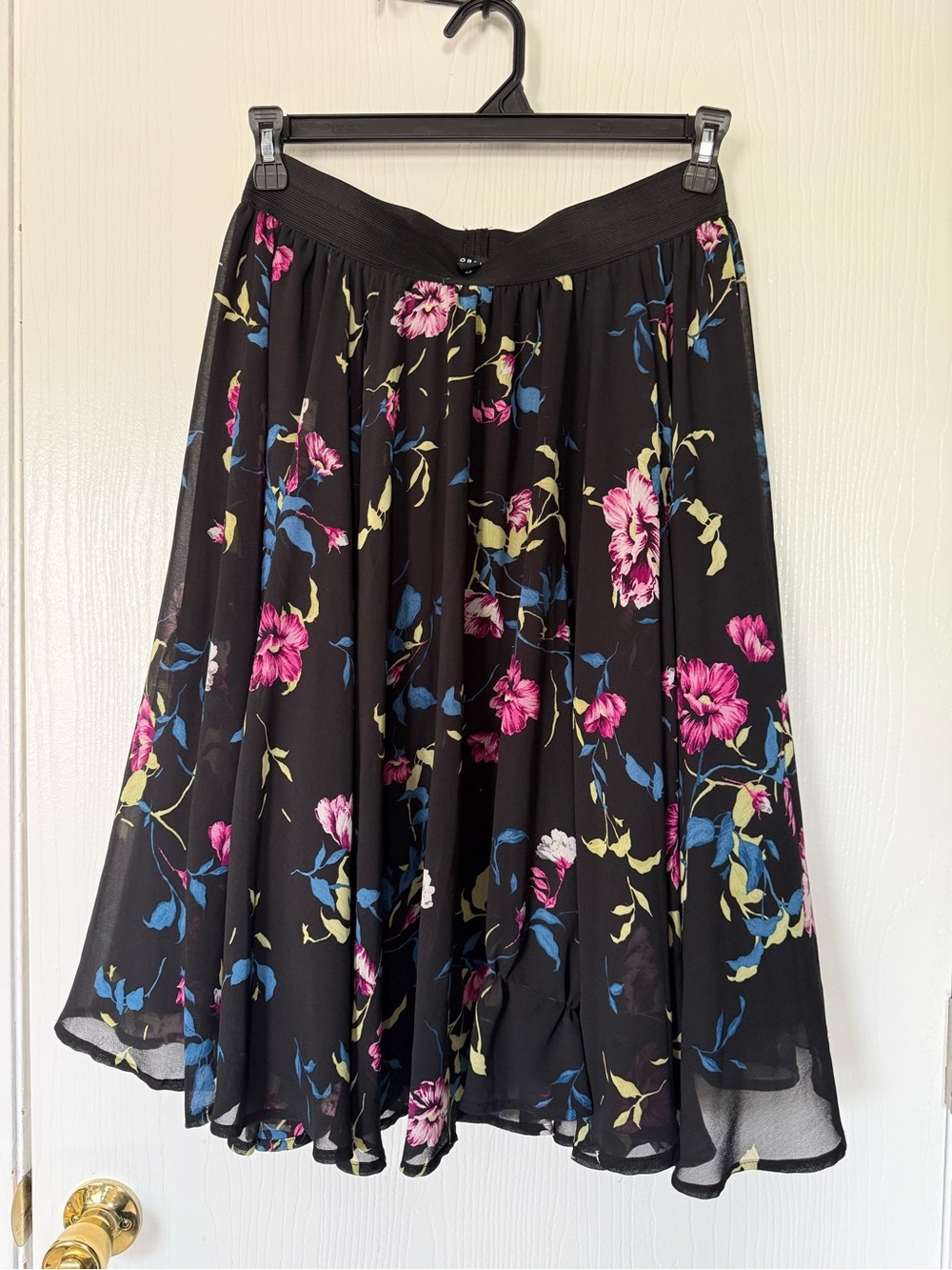 Torrid Black Floral Midi Skirt Pleated Plus Size 00/0